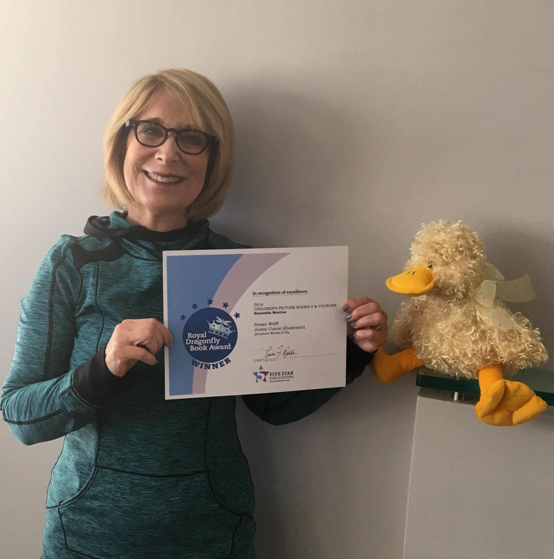 Quackers Wants to Fly earns Royal Dragon Fly Book Award